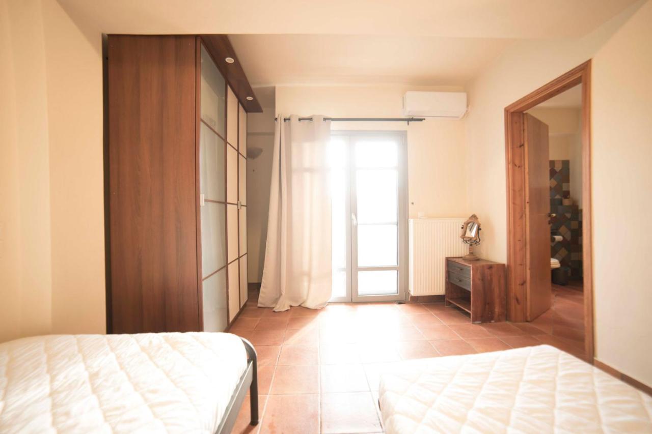 Villa Daphne Ermioni Esterno foto